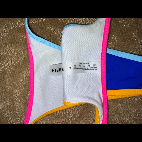 Size large SHEIN bikini set - Picture 3 of 4